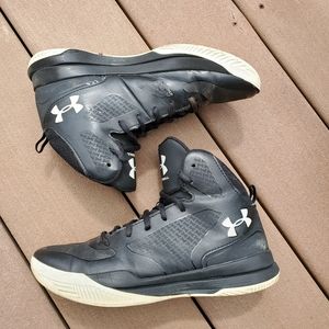Under Armour Lightning 2 Basketball Shoes